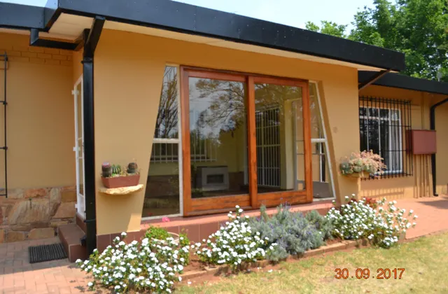 At The Rocks Country Estate