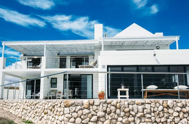 Linhof Boutique Guest House