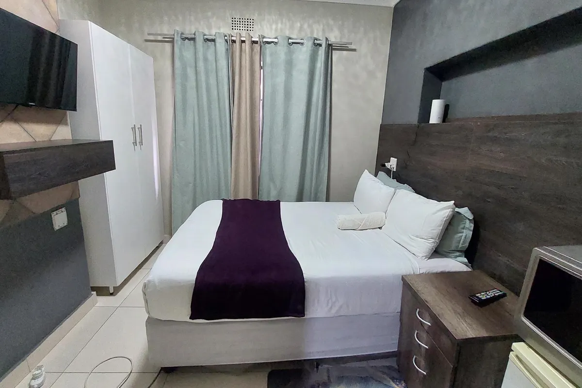 Latona Guest House & SPA