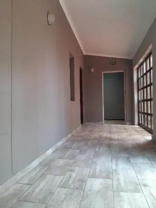 Slumberlake Guest House, Auckland Park