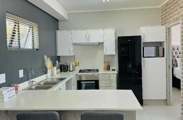 Lethukukhanya Luxury Apartment 