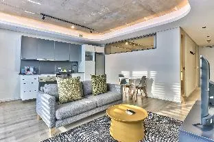One Bedroom with Balcony and City views – photo 4, Apartment/Flat in Cape Town