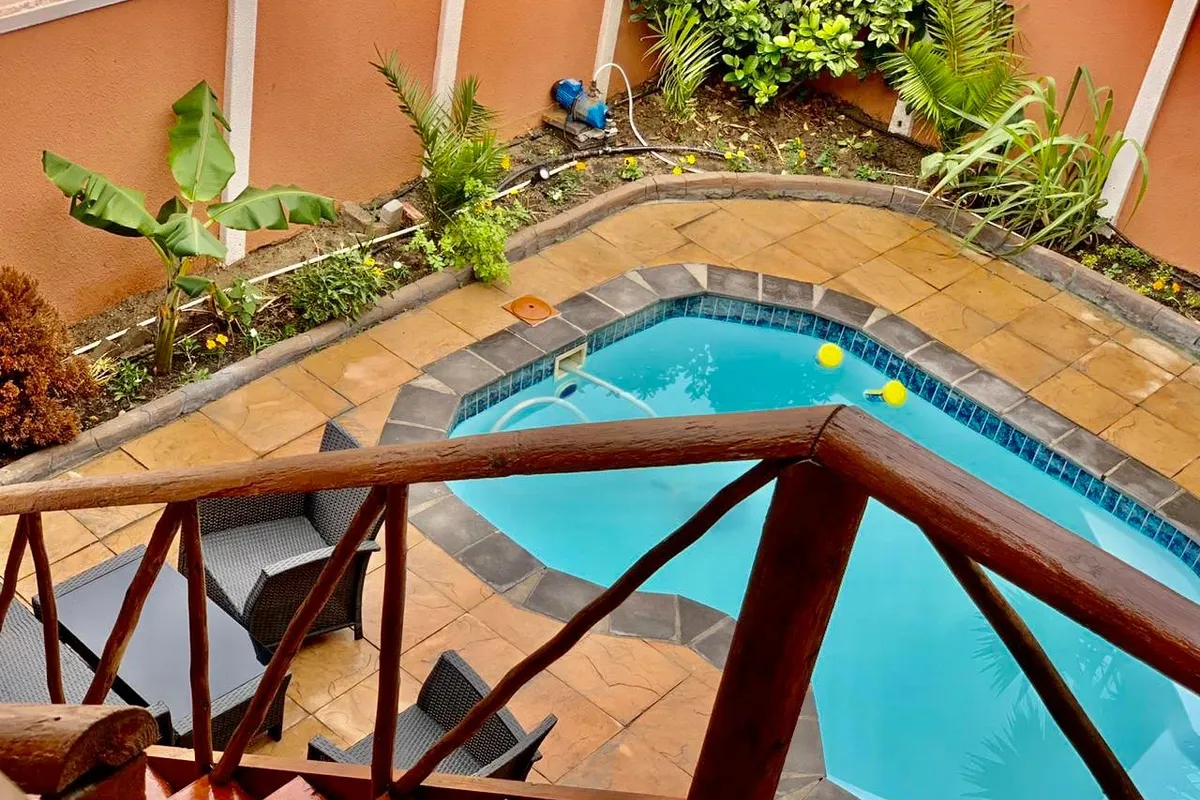 Beautiful 2 bedrooms in Century City