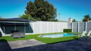 Frangipani House – photo 5, Entire House in Cape Town