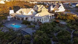 Mollyhawk Beach House