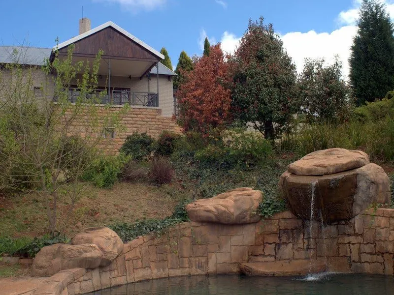 The Highlander Hotel