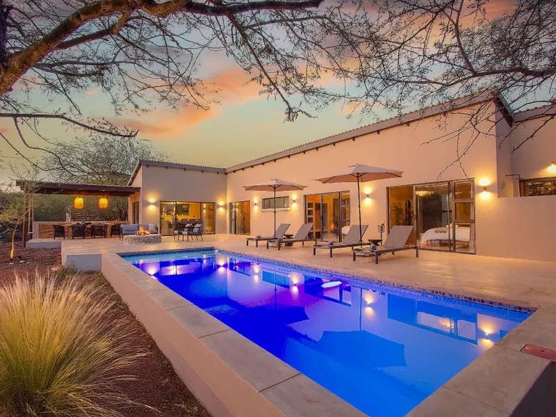 The Duke. Luxury Safari Villa