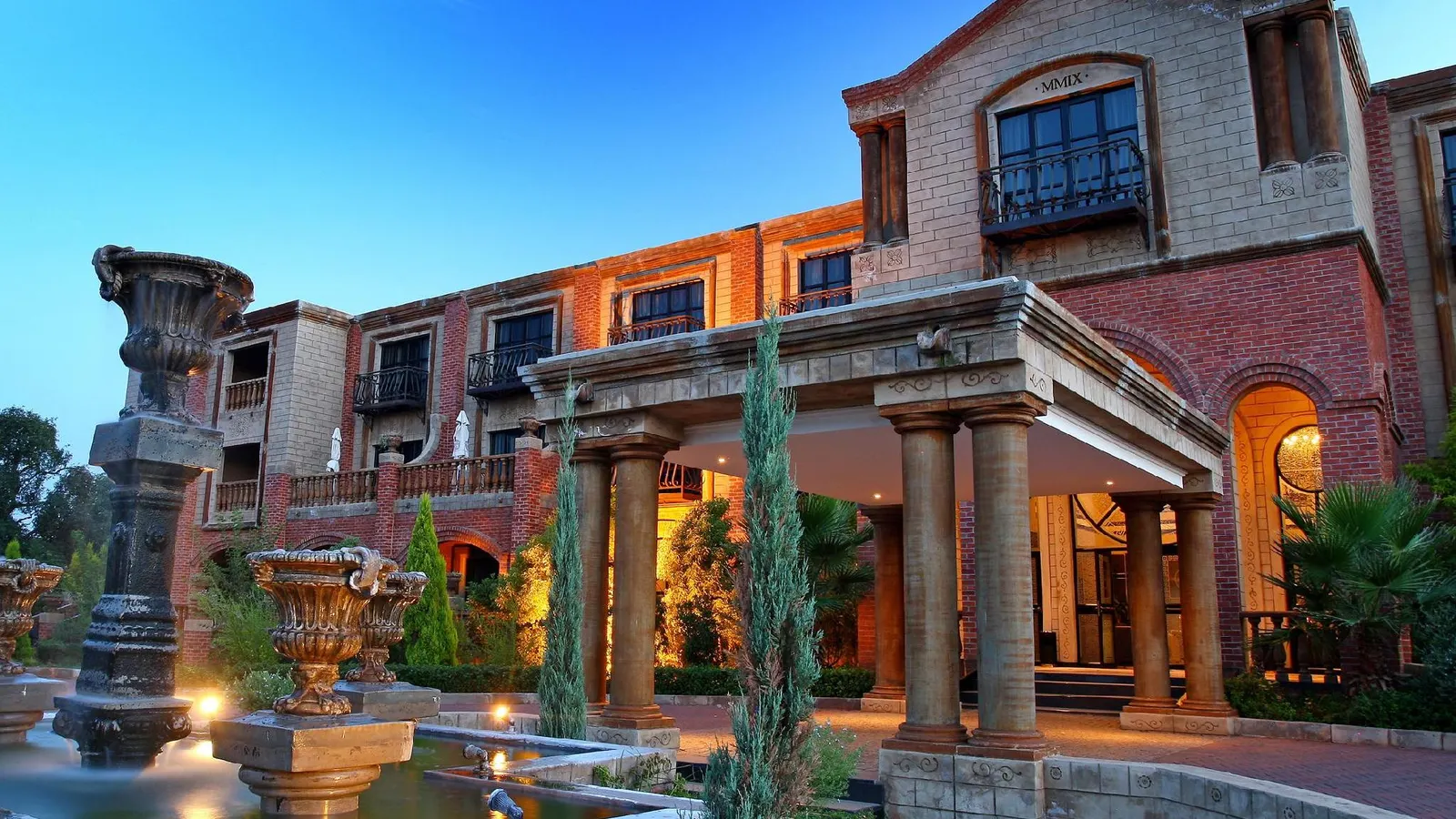 Velmore Hotel Estate