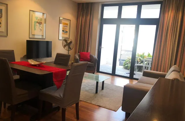 Loader Street Apartment - Lovely one bedroom