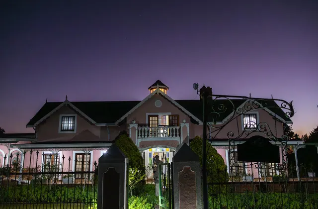 Westlodge Bed and Breakfast