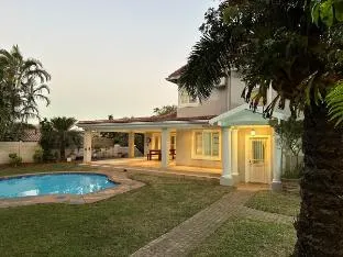 Modern farmstyle living