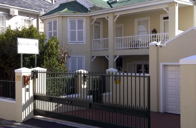 Craigrownie Guest House