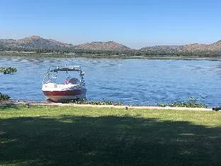 Tranquility Apartment in Hartbeespoort 