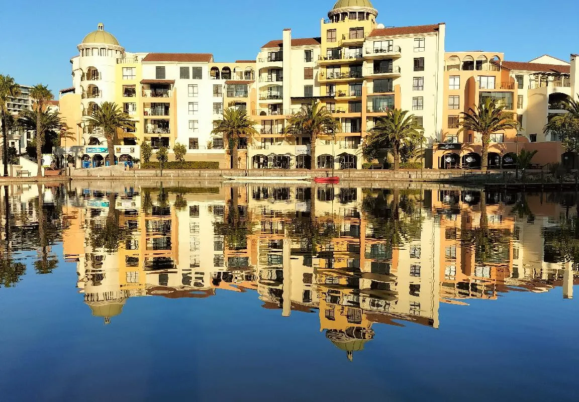 La Palmera - The Island Club