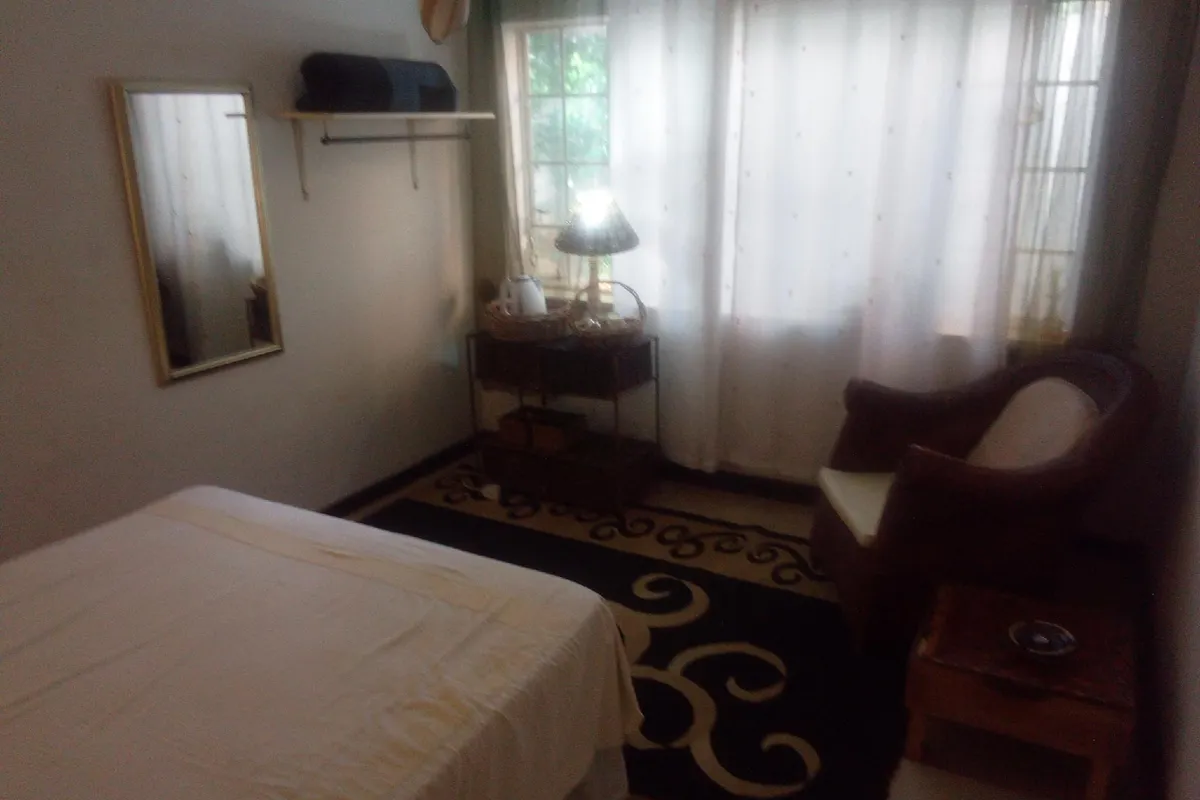 The Big Oak Guesthouse 