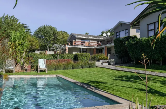 Four Palms Accommodation