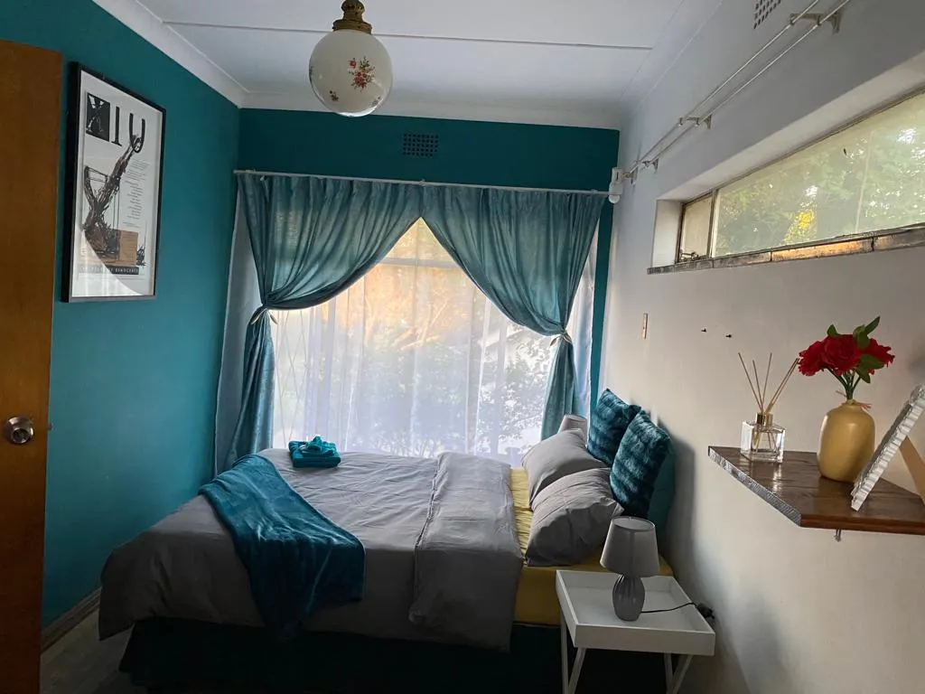 Sensational Antique Queen Suite