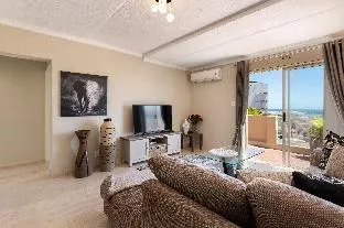 Mont Serrat 58 by CTHA