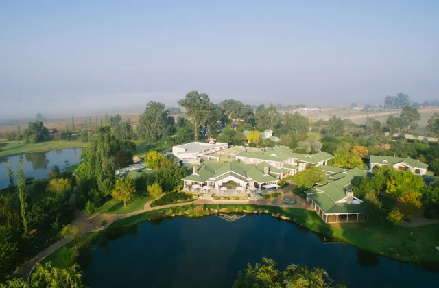 Oxbow Country Estate