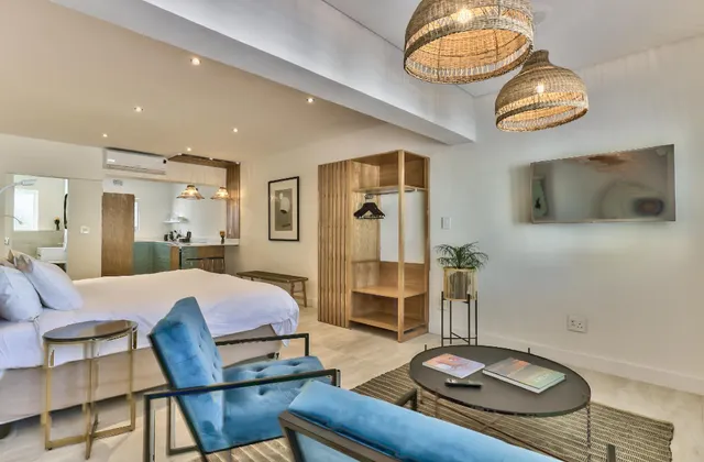 Studio On the Beach in Camps Bay