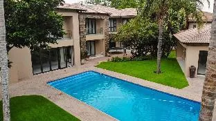 Letsatsing Lodge – exterior or main view, Rustenburg