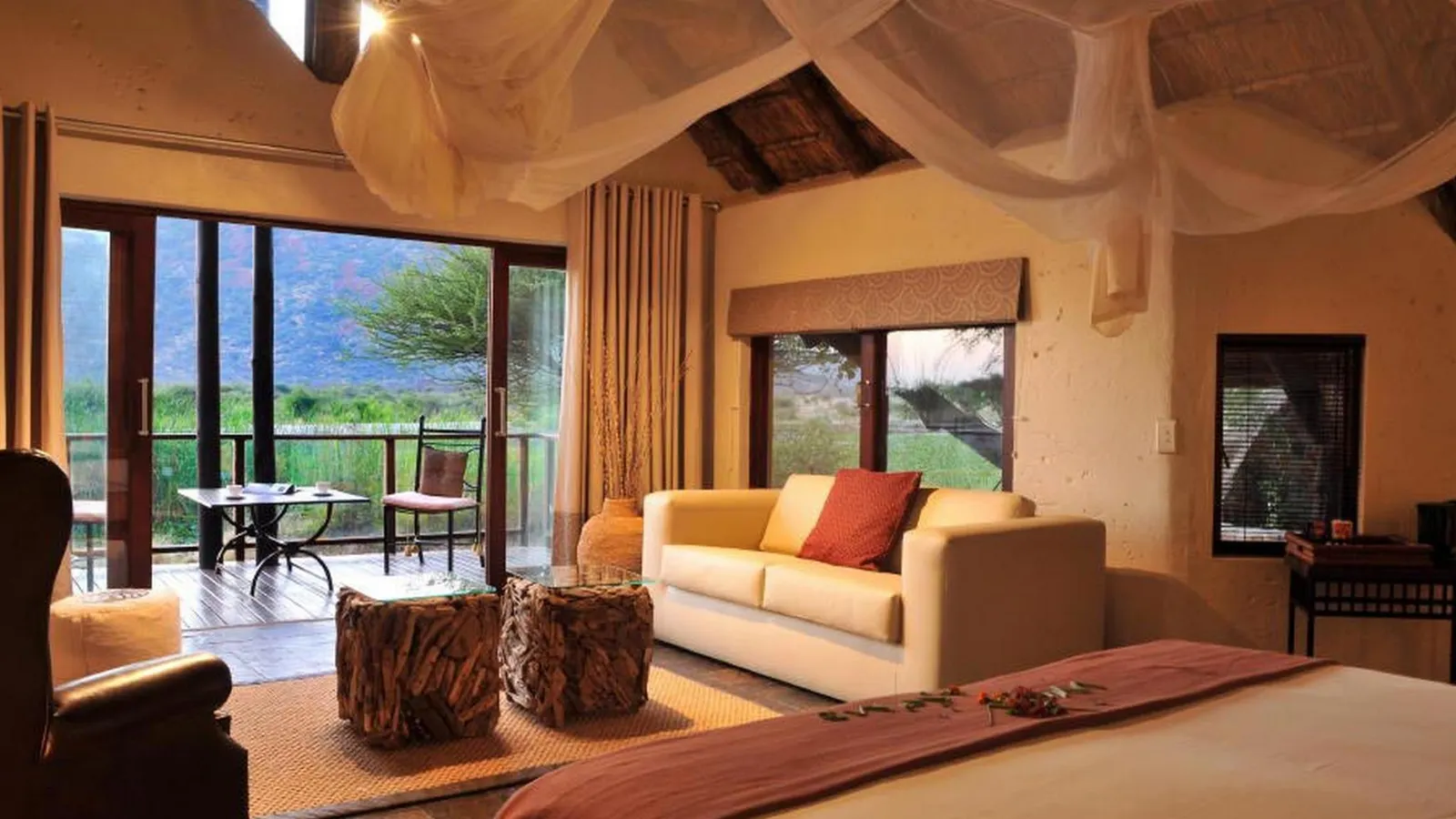 Tau Game Lodge
