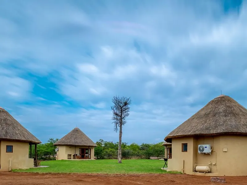 Mopane Bush Lodge