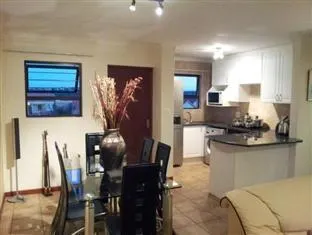 The Royal Princess Garden Fourways Guesthouse – photo 4, Serviced apartment in Johannesburg