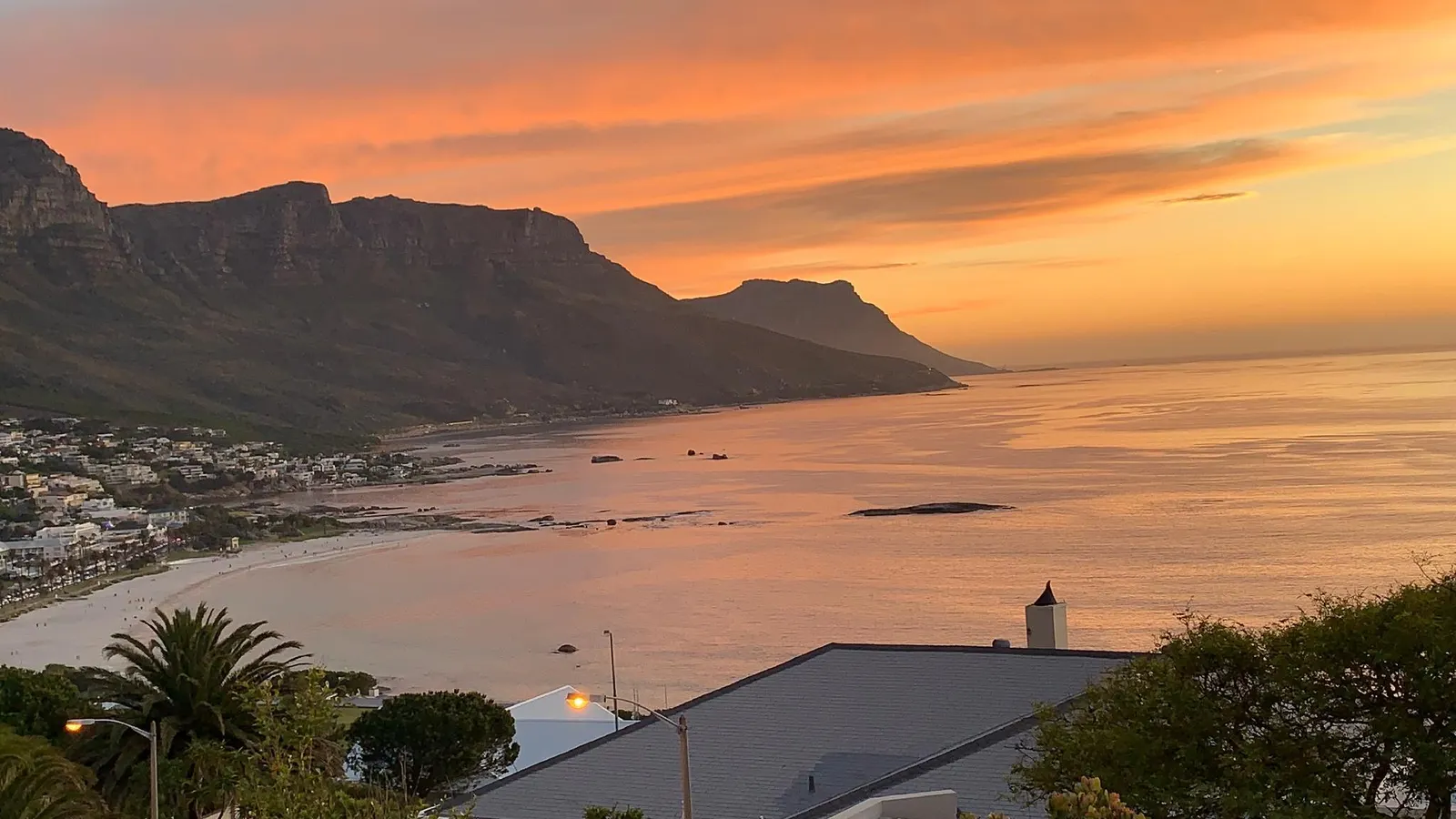 Clifton apartment with private pool deck 