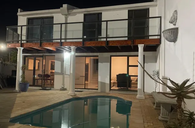 The White House - Zonnebloem