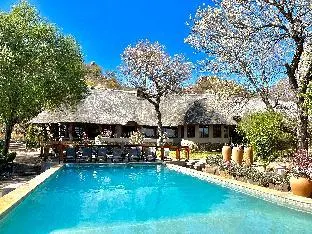 Milima Big 5 Safari Lodge