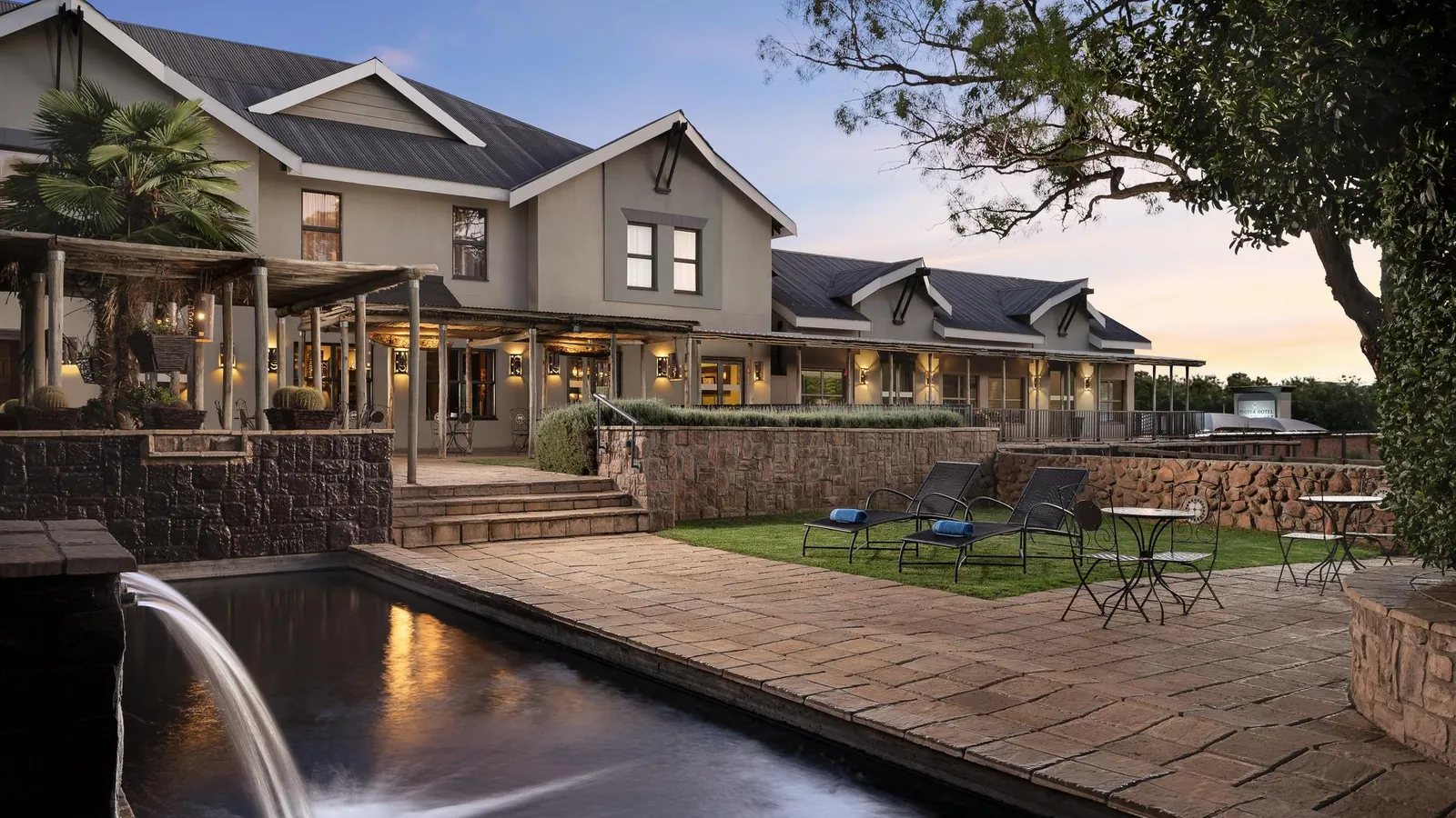 Protea Hotel Bloemfontein Willow Lake