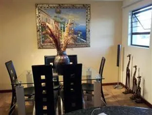 The Royal Princess Garden Fourways Guesthouse – photo 5, Serviced apartment in Johannesburg