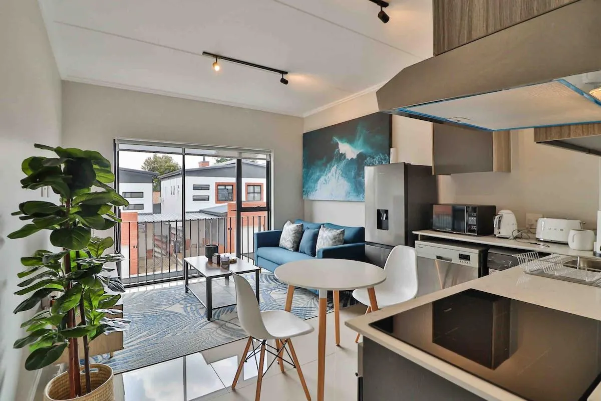 62 Cozy-Central-Private-Backup Power-uncapped WIFI