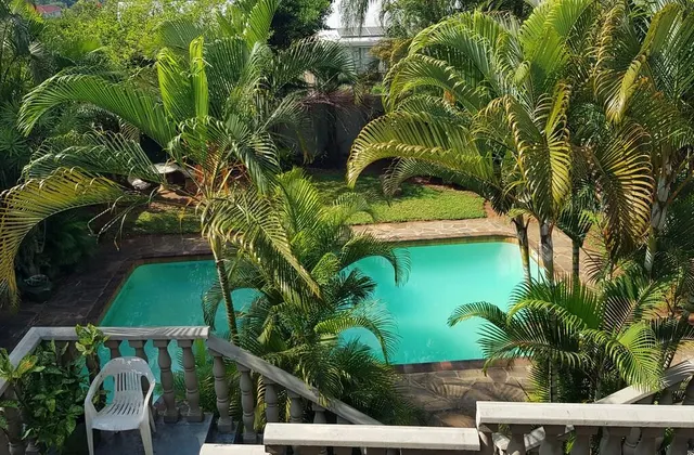 "Harbour Serenity Escape"