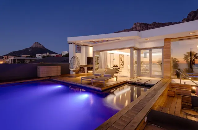 Element House - Contemporary and Upmarket Villa