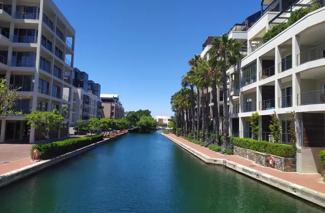 One Bedroom Apartment - fully equipped Waterfront based