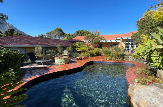 Unique Hout Bay House