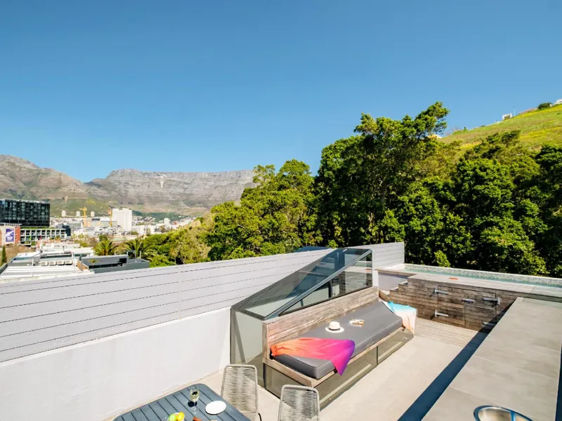 Ultimate Escape in Vibrant De Waterkant at Ishani