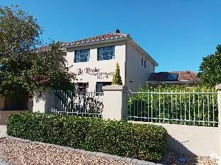 La Roche Guest House