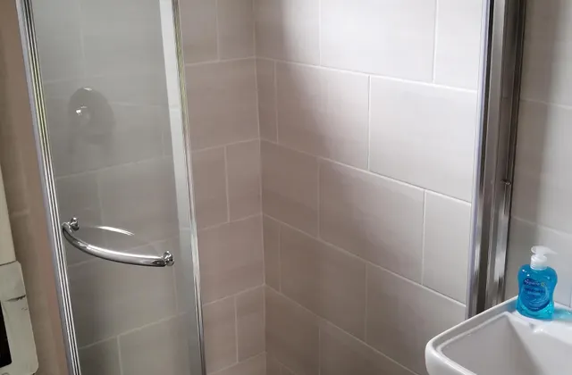 Immaculate and Beautiful Chalet - fully equipped