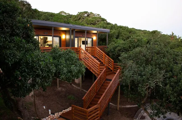 Kingfisher Suite - Treetop Guesthouse