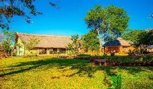 Suites[Delux Room] rounded by nature