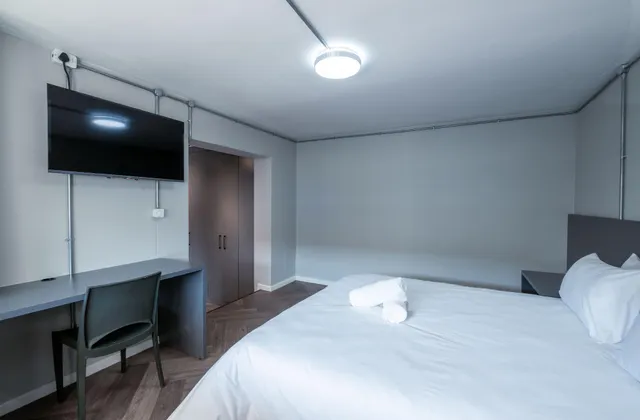 Inn & Out Plus Rosebank 