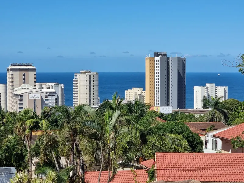 Crooked Tree Cottage B&B