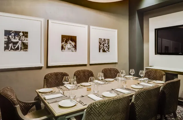 African Pride Melrose Arch, Autograph Collection®