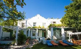 Mountain Manor Guest House and Executive Suites