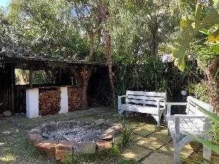 Large 5 Bedroom Villa, close to blouberg beach