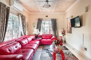 White House Lodge – photo 2, Entire House in Johannesburg