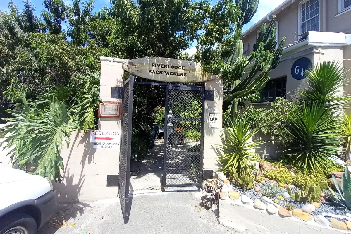 Riverlodge Backpackers